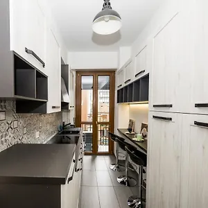 https://airguest-central-station.italymilanhotels.net
